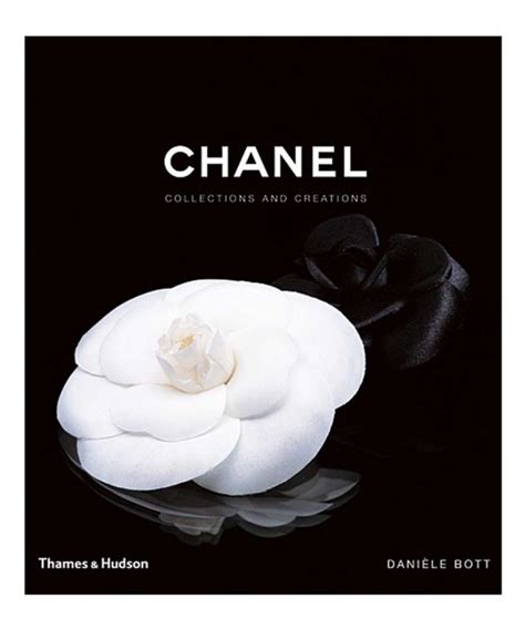 coco chanel camellia perfume